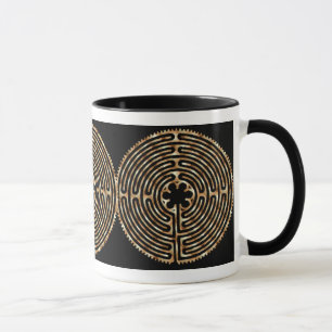 Tasse foncée de chemins de perle de labyrinthe de