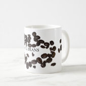Tasse fraîche de grain de café d'haricots (Devant droit)