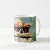 Tasse française antique de cheminée (Devant droit)