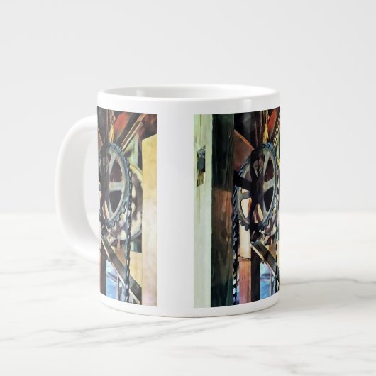 Tasse Géante Avantage Mécanique (Devant gauche)