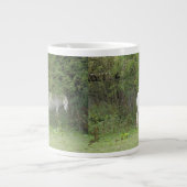 Tasse Géante Boue de Cheval blanc timide (Devant)