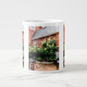 Tasse Géante Café Extérieur Avec Hydrangea (Devant)