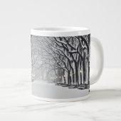 Tasse Géante Central Park en hiver 2 (Devant droit)