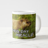 Tasse Géante C'est un miracle du jour des marmottes ! (Devant droit)