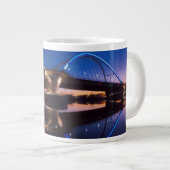 Tasse Géante Coucher du soleil de Lowry (Devant droit)