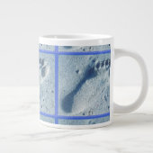 Tasse Géante Empreinte de pas dans le sable (Droite)
