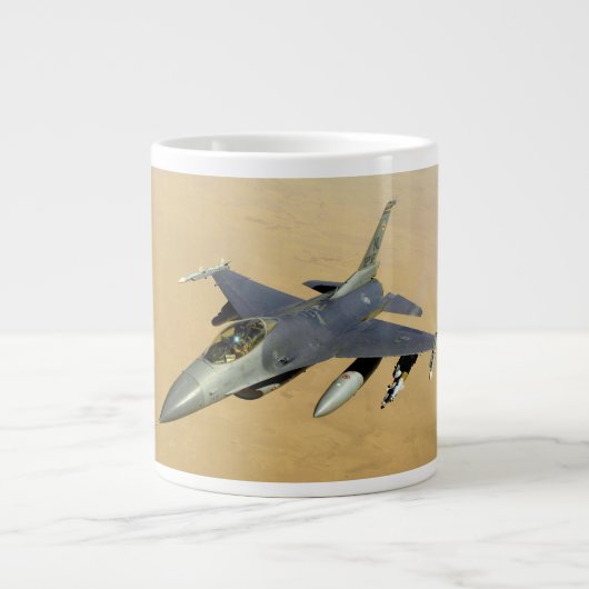 Tasse Géante F-16 Avion de combat Falcon Block 40 (Devant)