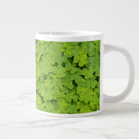Tasse Géante Flore Shamrock verte minuscule (Droite)
