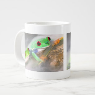 Tasse Géante Grenouille aux yeux rouges dans le brouillard, Aga
