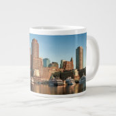 Tasse Géante Horizon de Boston (Devant droit)
