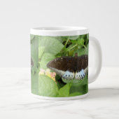 Tasse Géante Joli papillon tropical (Devant droit)