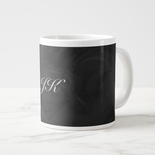 Tasse Géante Kohl Black Monogramme personnalisé (Devant droit)