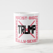 Tasse Géante Le rose anti-Trump (Devant)