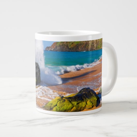 Tasse Géante Les vagues s'écrasent sur la plage d'Hawaï (Devant droit)