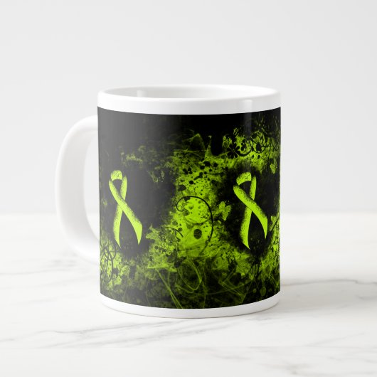 Tasse Géante Lime Green Awareness Ribbon Grunge Heart (Devant gauche)