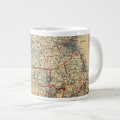 Tasse Géante Masse, RI (Devant droit)