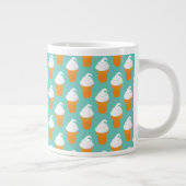 Tasse Géante Motif de cône de glace vanille (Droite)