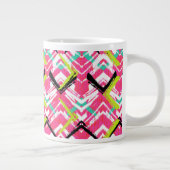 Tasse Géante Motif de zag de Zig rose-main (Droite)