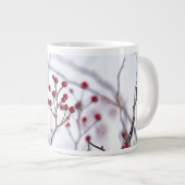 Tasse Géante Neige blanche des Berges rouges d'hiver (Devant droit)