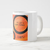 Tasse Géante Orange 30 décades Anniversaire (Devant droit)