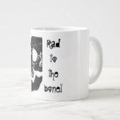 Tasse Géante "Rad à l'os !" avec le crâne humain (Devant droit)