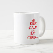 Tasse Géante Restez calme et mangez des céréales (Devant droit)