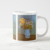 Tasse Géante Vase de lilas, de marguerites et d'anémones de Vin (Droite)