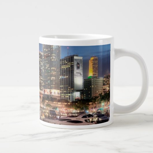 Tasse Géante Ville d'horizon de Miami en Floride (Droite)