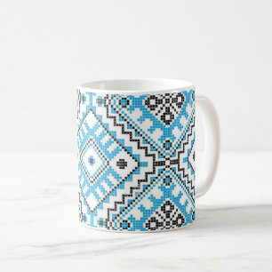 Tasse géométrique bleue de broderie de Vyshyvanka