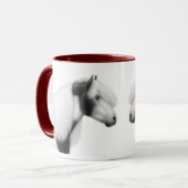Tasse gitane de chevaux de peinture (Devant gauche)