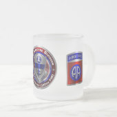 Tasse Givré 82e division aéroportée 2e brigade 325e PIR (Devant droit)