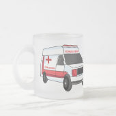 Tasse Givré Belle ambulance rouge caricature van (Gauche)