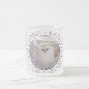 Tasse Givré Chat Persan blanc sur une chaise rose