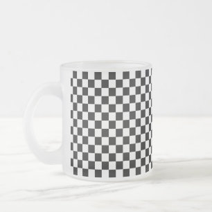 Tasse Givré Classique Damier Noir et Blanc par STaylor