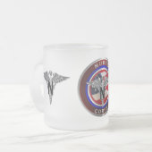 Tasse Givré Corps des infirmières de l'armée (Devant gauche)