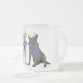 Tasse Givré Deux récupérateurs Labrador (Devant droit)