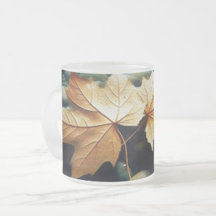 Tasse Givré Feuilles Sur La Rivière