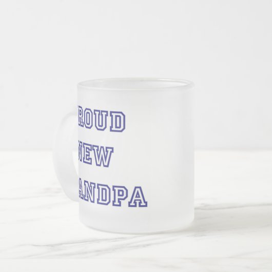 Tasse Givré Fiers nouveaux T-shirts Grandpa-University (Devant gauche)