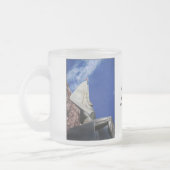 Tasse Givré Figure à ailes de la République 1255 (Gauche)