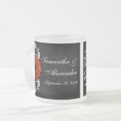 Tasse Givré Gérbera orange avec défilement noir et blanc (Devant gauche)