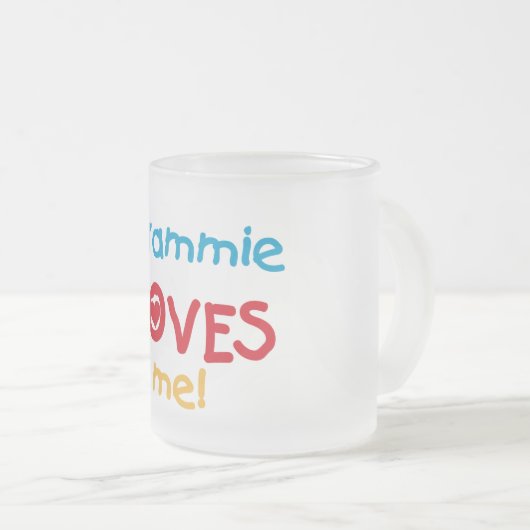 Tasse Givré Grammie m'aime T-shirts et cadeaux (Devant droit)