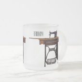 Tasse Givré Illustration de la machine à coudre (Devant droit)