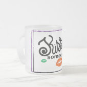 Tasse Givré Illustration Whimsical Colorful KISSES (Devant gauche)