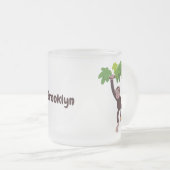 Tasse Givré Joli chimpanzé dans la jungle suspendu dessin anim (Devant droit)