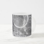 Tasse Givré La géométrie de Gallifreyan dans le noir (Devant droit)