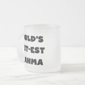 Tasse Givré Le Meilleur-est Granma du monde noir et blanc (Devant gauche)