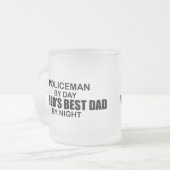 Tasse Givré Le meilleur papa du monde - policier (Devant gauche)