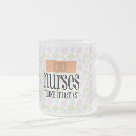 Tasse Givré Les infirmières le rendent un meilleur, mignon (Droit)