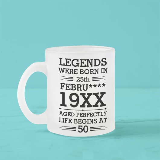 Tasse Givré Les légendes personnalisées sont nées à la date Mo