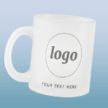 Tasse Givré Logo simple et commerce de texte<br><div class="desc">Logo simple et design de texte personnalisé pour votre entreprise. Remplacez le logo et le texte par le vôtre pour personnaliser. Utilisez-les vous-même, donnez-les à vos employés, à votre personnel et à vos collègues, vendez-les à vos clients ou à vos clients, ou donnez-les comme matériel promotionnel pour inspirer la fidélité...</div>